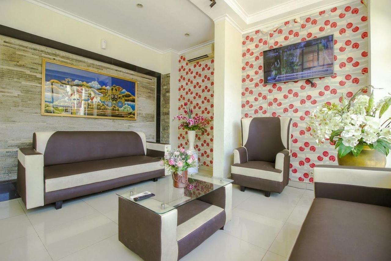 Reddoorz Plus @ Paal 2 Manado Bagian luar foto